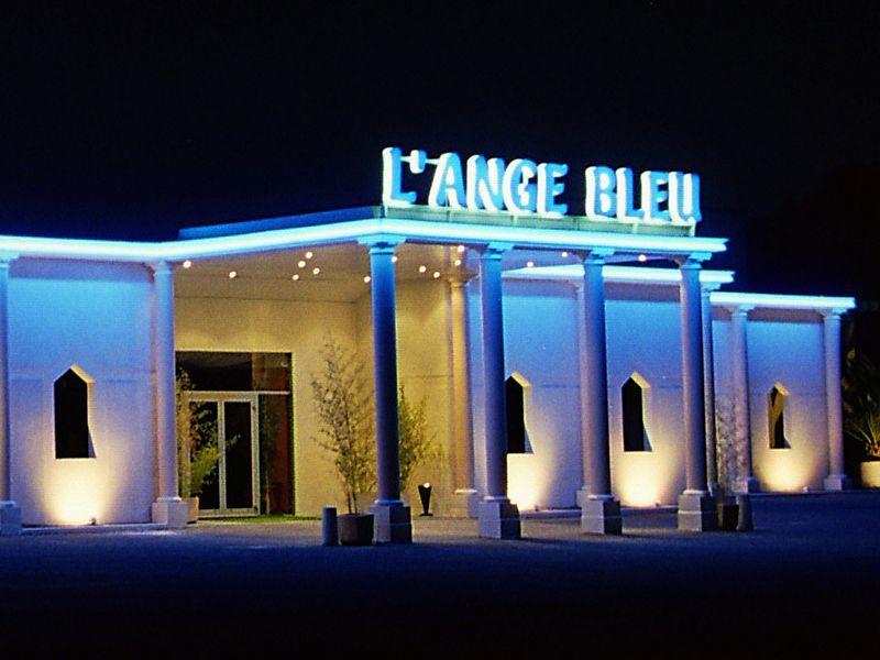 Réveillon de Noël à l'Ange Bleu