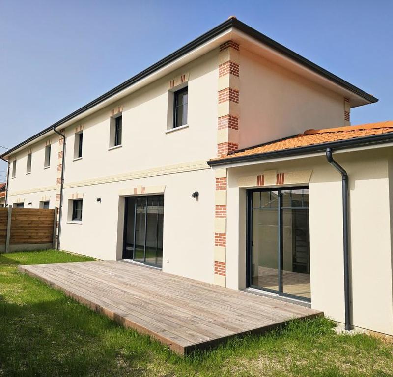 Maison - 114 m² - 5 pièces