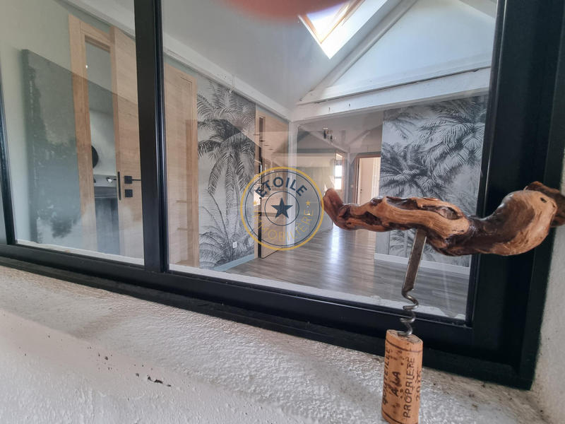 Maison - 209 m² - 6 pièces