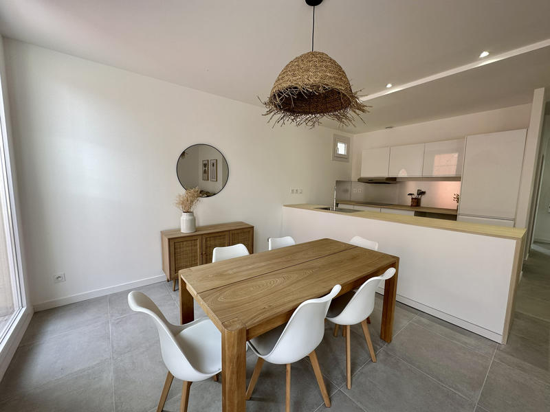 Appartement - 66 m² - 3 pièces