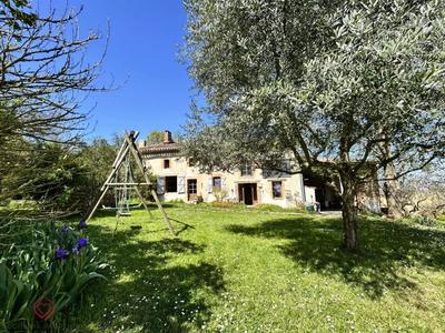 Corps de ferme - 292 m² - 14 pièces