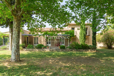 Villa - 240 m² - 6 pièces