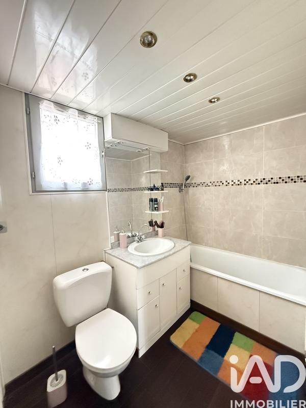 Maison - 94 m² - 5 pièces