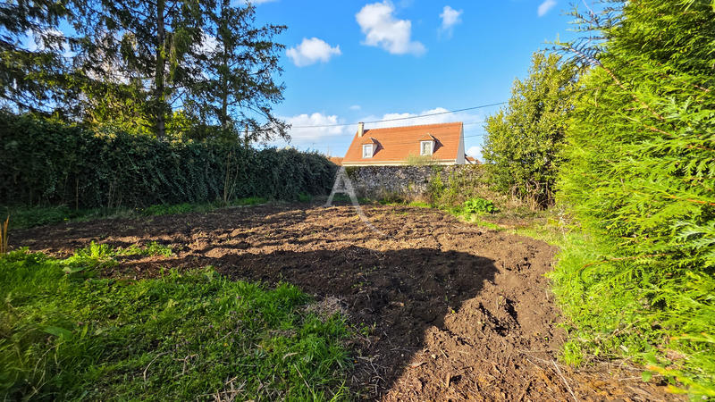 Maison - 204 m² - 9 pièces