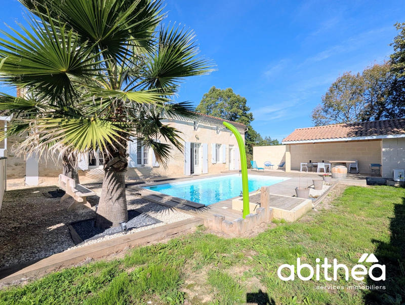 Maison - 190 m² - 4 pièces