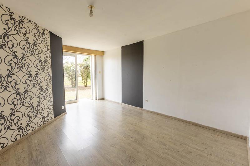 Maison - 230 m² - 7 pièces