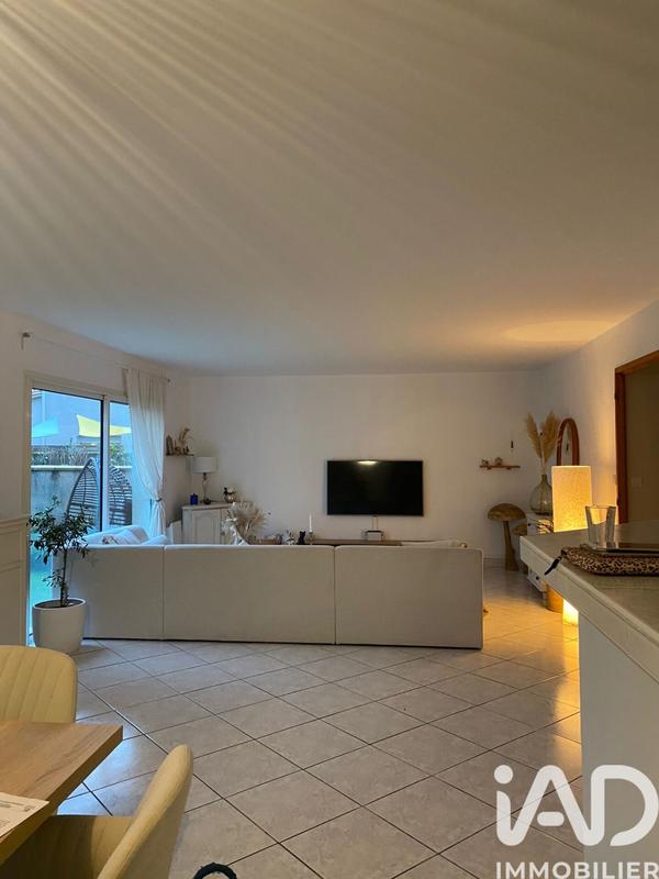 Appartement - 97 m² - 3 pièces