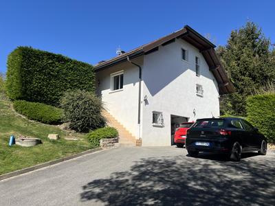 Maison - 177 m² - 6 pièces
