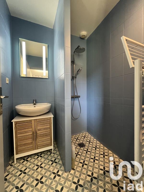 Maison - 201 m² - 8 pièces