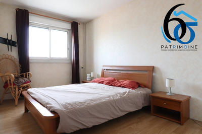 Appartement - 80 m² - 4 pièces