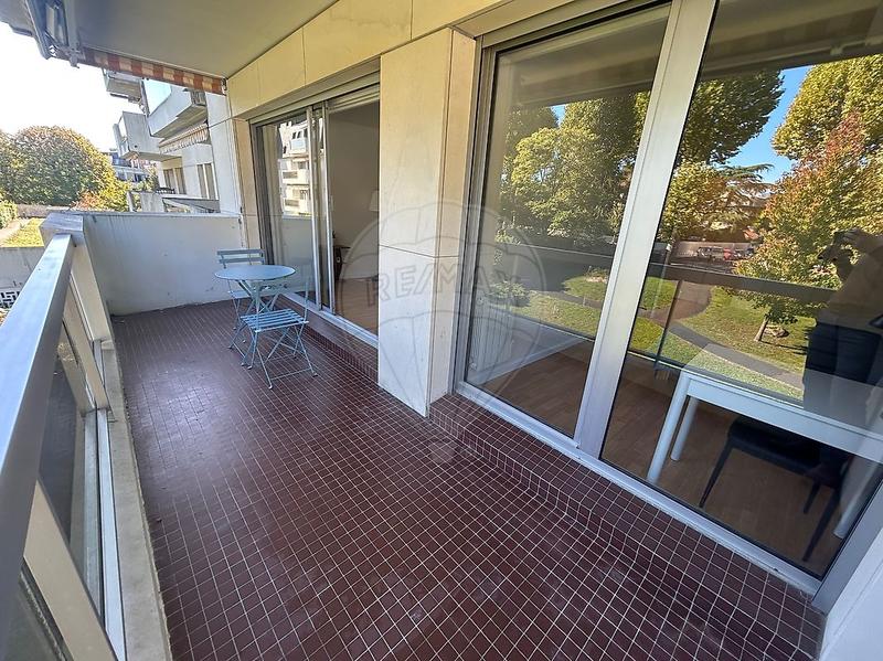 Appartement - 49 m² - 2 pièces