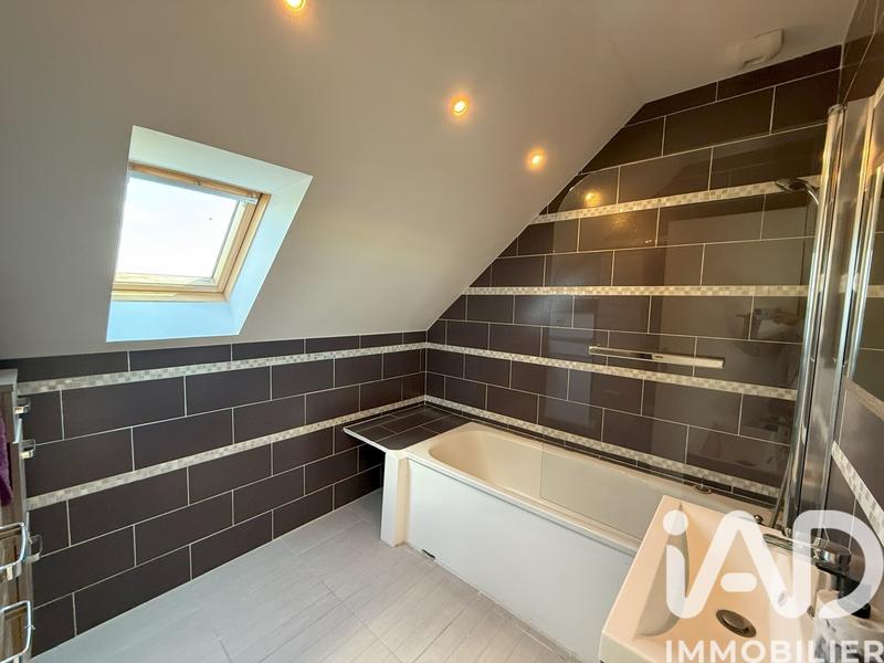 Maison - 123 m² - 6 pièces