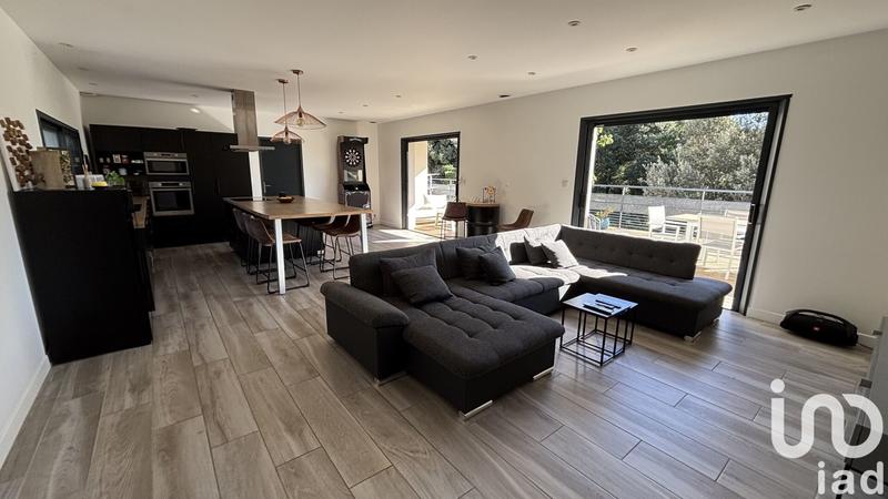 Maison - 151 m² - 5 pièces