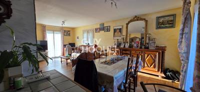 Maison - 104 m² - 4 pièces