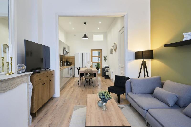 Maison - 153 m² - 8 pièces