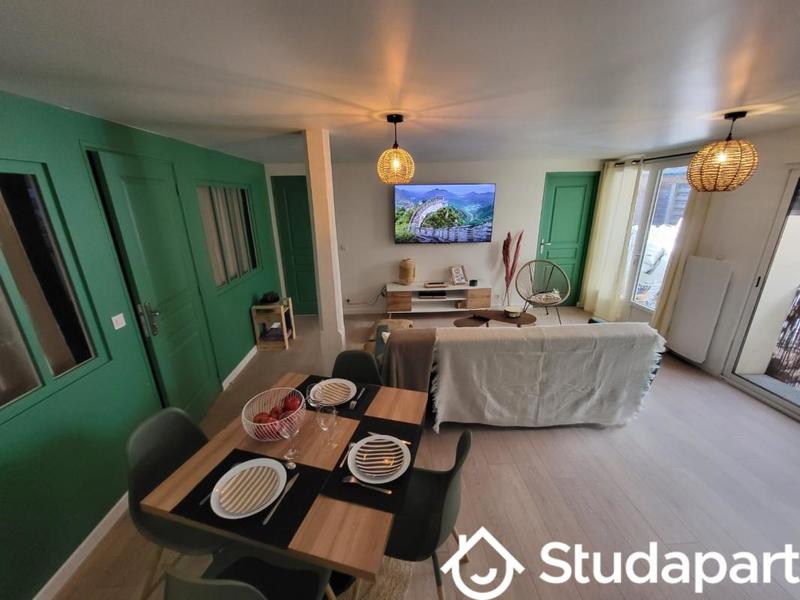 Chambre - 12 m² - 1 pièce