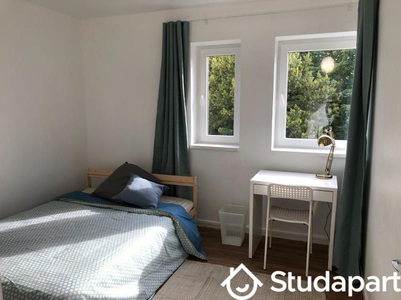 Chambre - 11 m² - 1 pièce