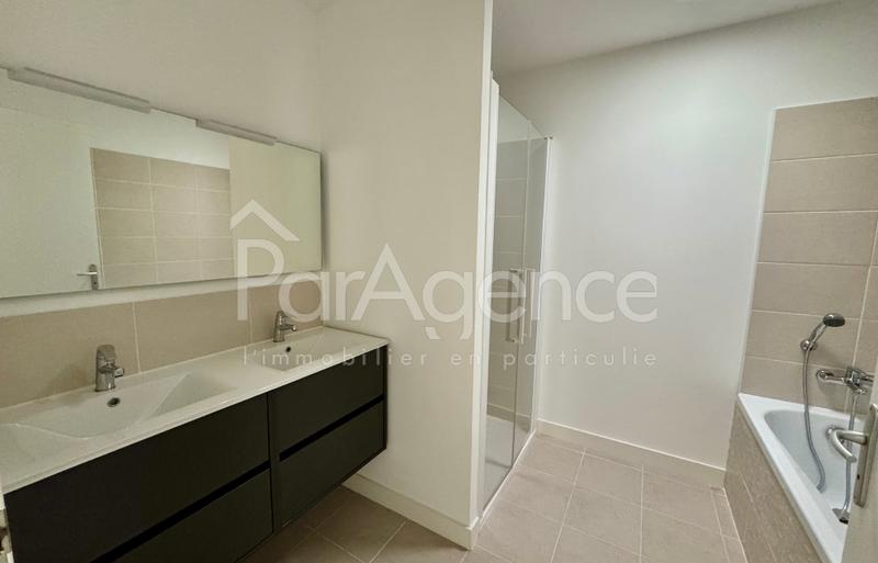 Maison - 122 m² - 4 pièces