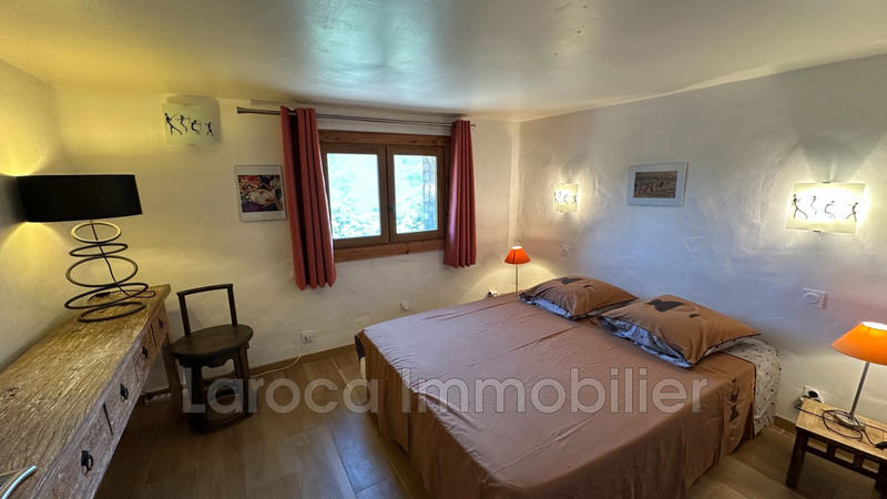 Mas - 295 m² - 11 pièces