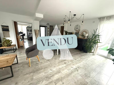 Maison - 185 m² - 6 pièces