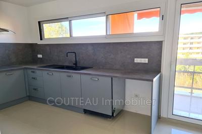 Appartement - 84 m² - 4 pièces