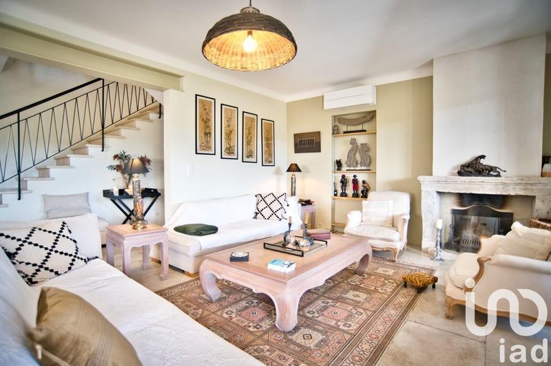 Maison - 184 m² - 7 pièces