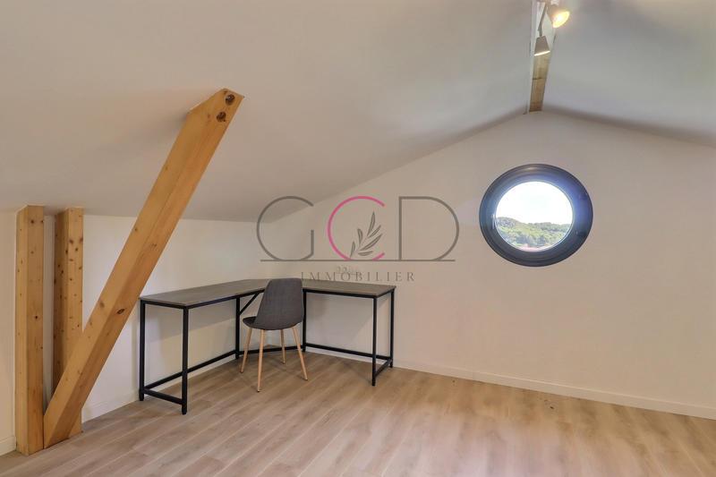 Maison - 154 m² - 7 pièces