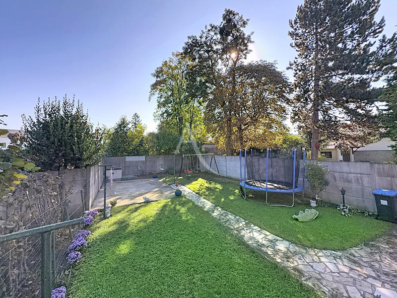 Maison - 125 m² - 6 pièces