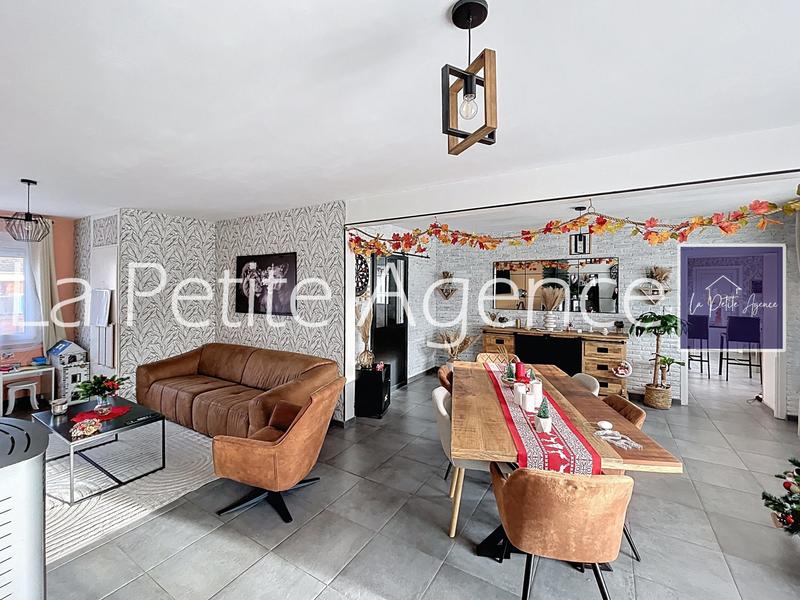 Maison - 110 m² - 5 pièces