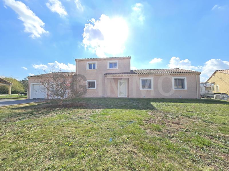 Villa - 152 m² - 6 pièces