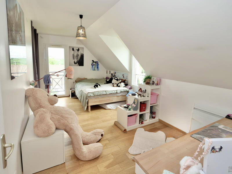 Maison - 180 m² - 6 pièces