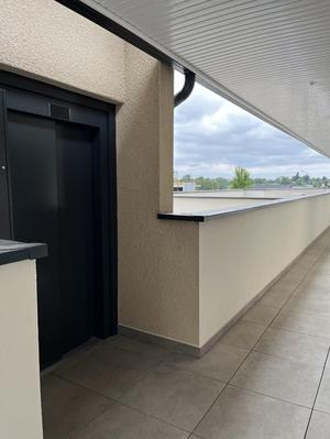 Local d'activités - 42 m²