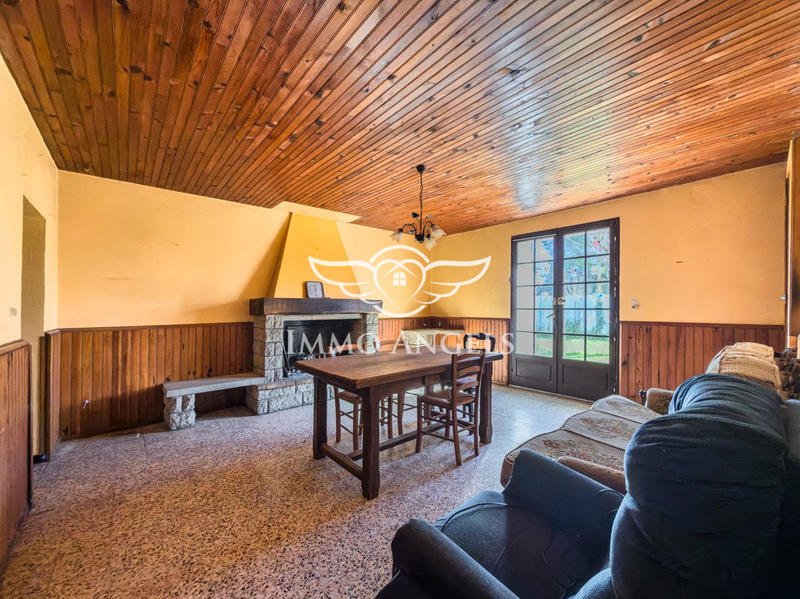 Mas - 158 m² - 8 pièces