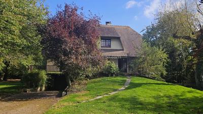 Maison - 161 m² - 7 pièces