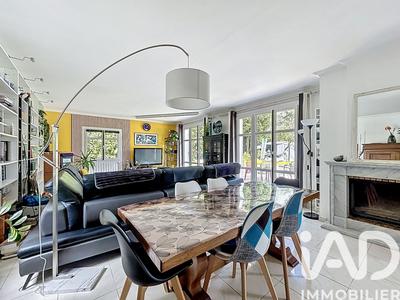 Maison - 134 m² - 6 pièces