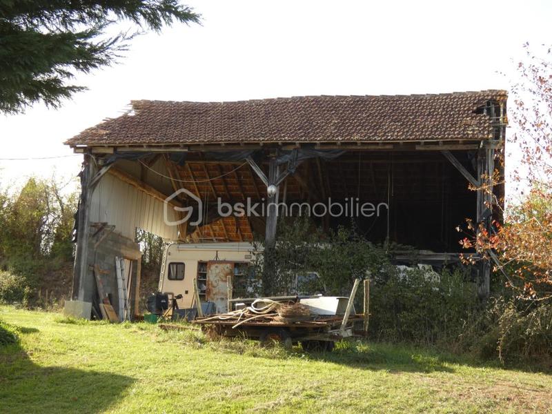 Maison ancienne - 201 m² - 6 pièces