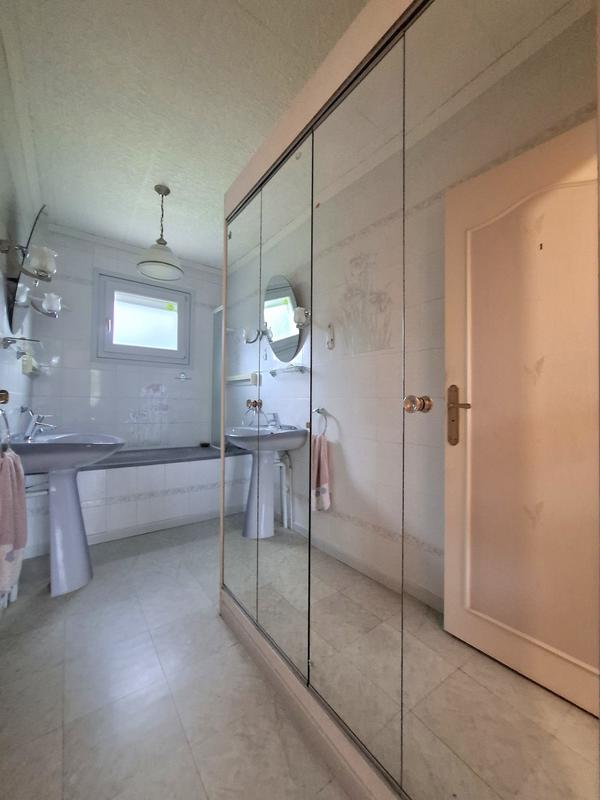 Maison - 83 m² - 4 pièces