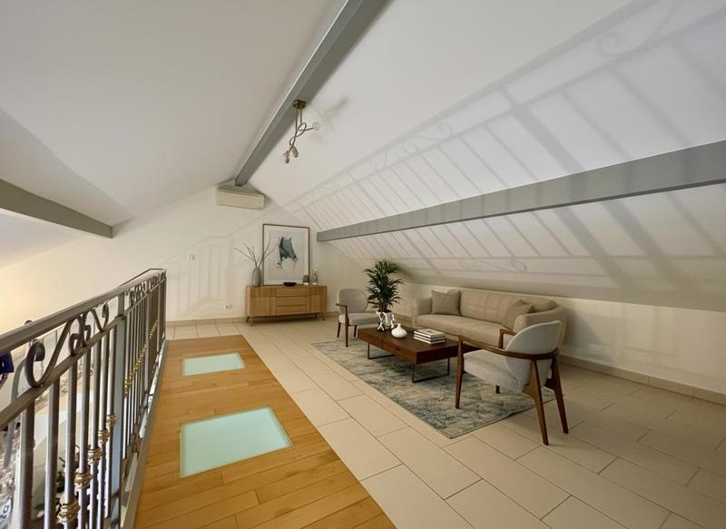 Duplex - 150 m² - 7 pièces