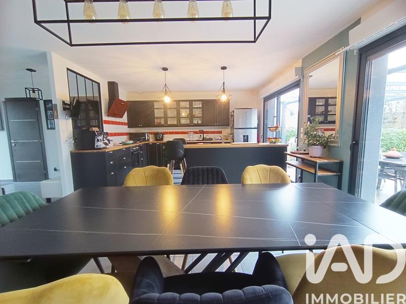 Maison - 117 m² - 5 pièces