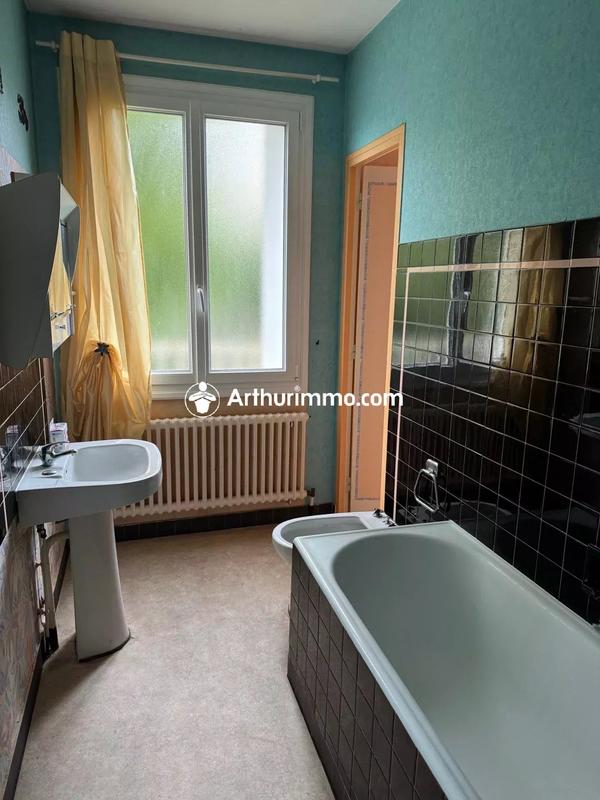 Maison - 82 m² - 3 pièces