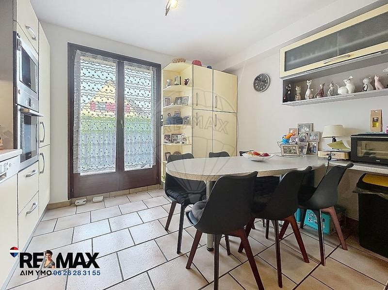 Maison - 106 m² - 5 pièces