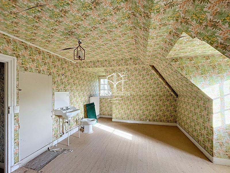 Maison ancienne - 190 m² - 7 pièces