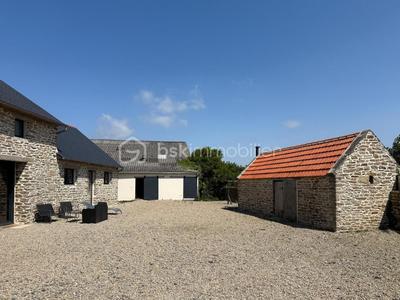 Corps de ferme - 145 m² - 6 pièces