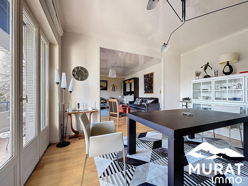 Appartement - 130 m² - 5 pièces