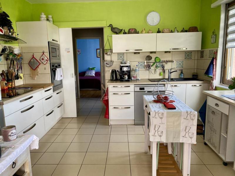 Maison traditionnelle - 176 m² - 7 pièces