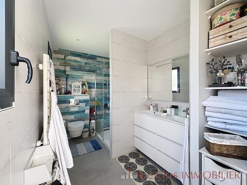 Maison - 171 m² - 7 pièces