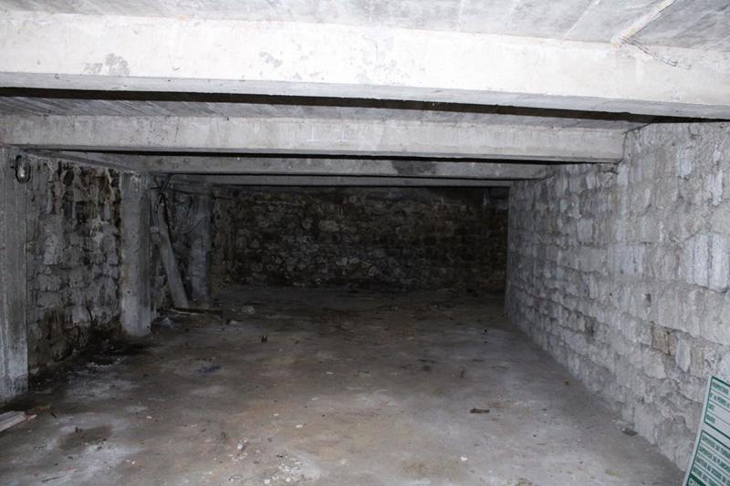 Maison - 200 m² - 12 pièces