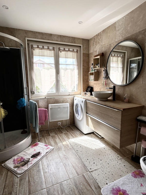 Maison - 85 m² - 5 pièces