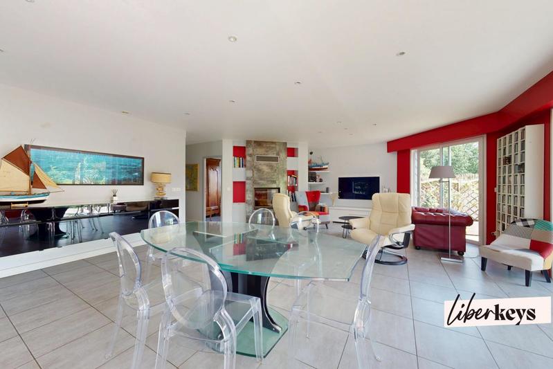 Maison - 135 m² - 4 pièces