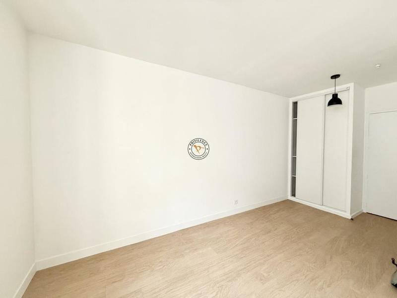 Studio - 24 m² - 1 pièce